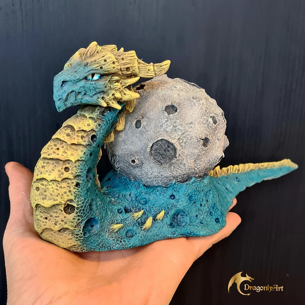 Moon Snagon – Handmade Snail Dragon Sculpture (OOAK Fantasy Creature)