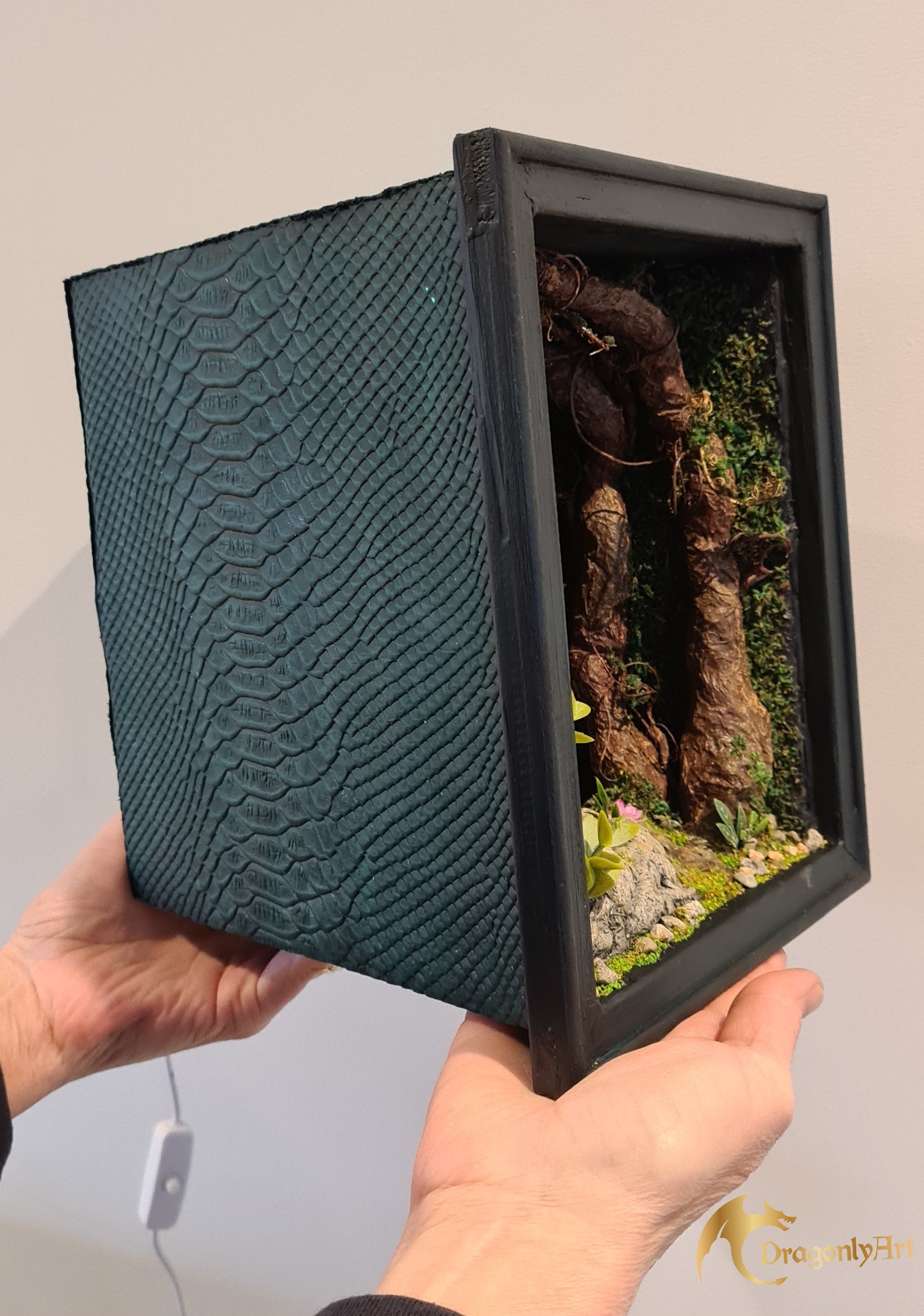 Enchanted Dragon Book Nook – Handcrafted Fantasy Shelf Scene
